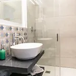 Holidays 123 بيت ضيافة لا سبيتسْيا
