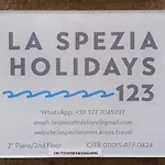Holidays 123 بيت ضيافة 4*