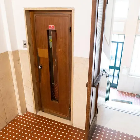 招待所 Holidays 123 3*