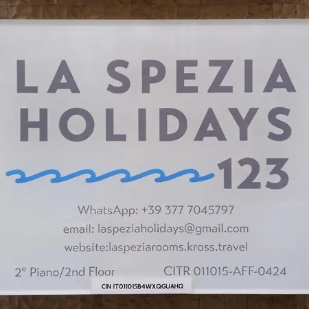 Holidays 123 Guest house *